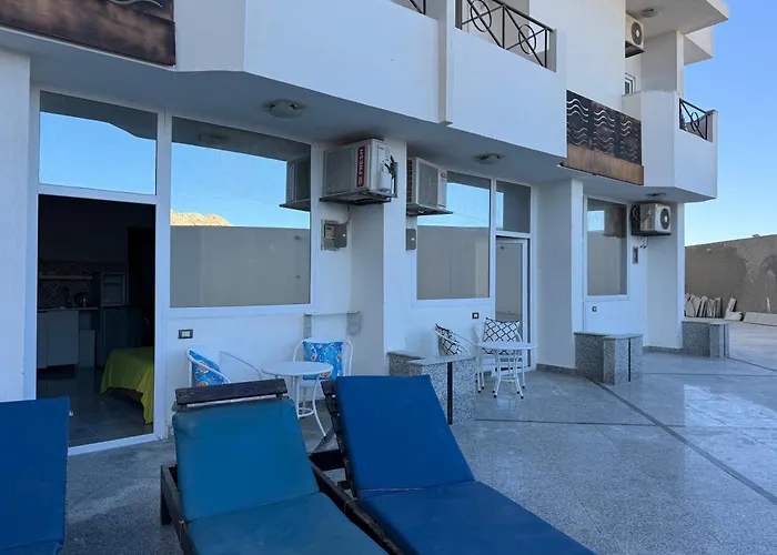 Pool View With Terrace Apartment Hurghada